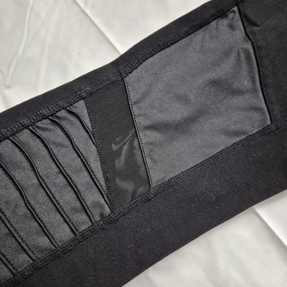 ALO Yoga‎ Moto Black Textured Leggings M
